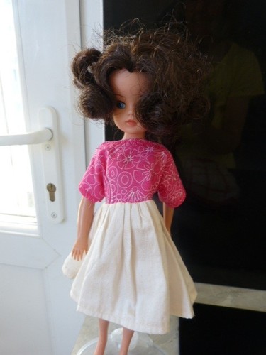 Sindy doll vintage - vintage, brown