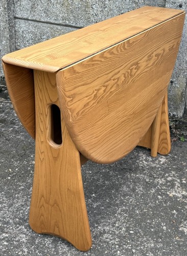Fine modern ercol gate leg - fine,