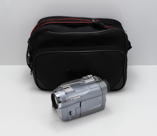 Canon elura camcorder ntsc - canon,