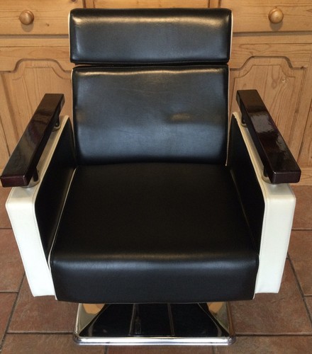 Barbers chair tattoist - tattoist, beauty