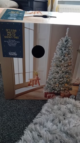 Pre lit pop - pre-lit, tree