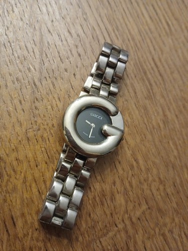 Ladies big gucci quartz - g,