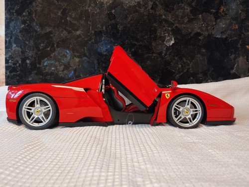 Tamiya enzo ferrari 12 - tamiya,