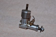 PAW 100 Model Aircraft Diesel Engine. Turns smoothly with strong compression.