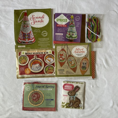 Cross stitch mini - cross,