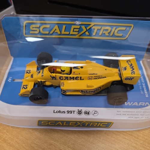 Scalextric c4251 lotus 99t - c4251,
