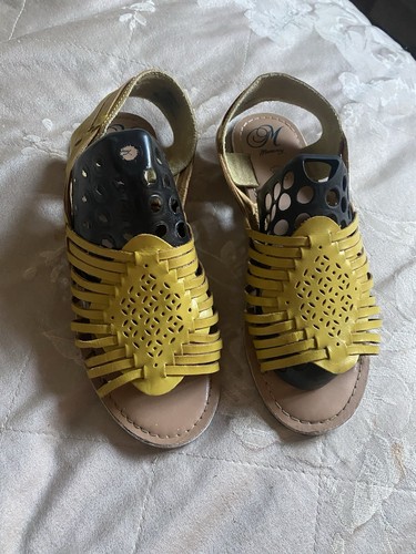 Ladies preowned mantaray - ,