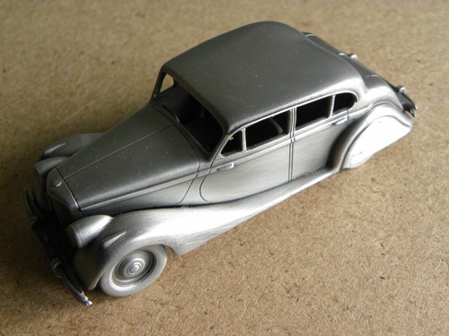 Danbury mint classic - mint,