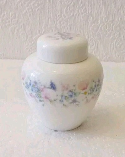 Wedgewood bone china - wedgewood,