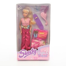Sindy doll Style & Trend boxed