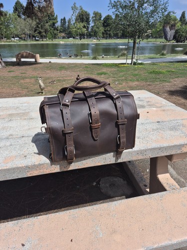 Saddleback leather doctor - saddleback,
