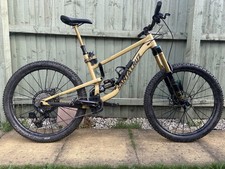 Santa Cruz Nomad Al  V4