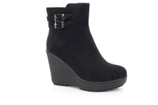 Ladies Black Suede Twin Buckle