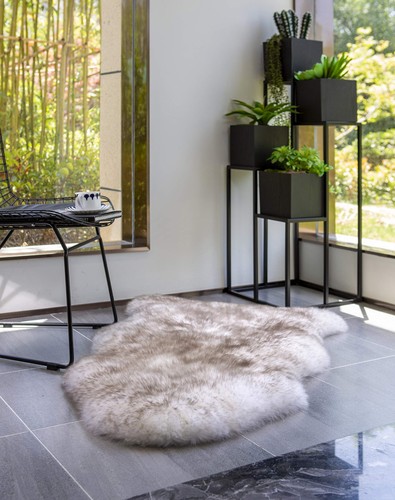 New zealand sheepskin area rug - new,