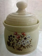 1981 ROYAL DOULTON SUGAR BOWL