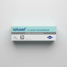 IaIuset Moisturizing Skin