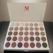 New Morphe 35XO Natural Flirt