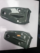 Land Rovet Defender Puma Bonnet Hinges. 
