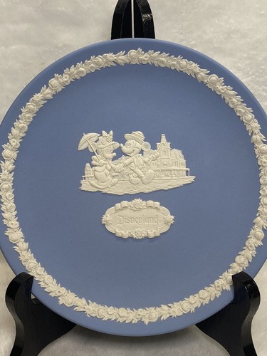 Wedgwood jasper disney display - jasper,