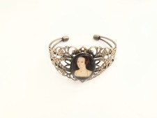 Anne Boleyn vintage style Bracelet- Anne Boleyn Jewellery - Anne Boleyn Tudor