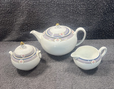 Stunning Wedgwood Waverley