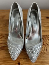 Silver Shoes 