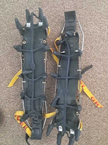 Crampons for ice climbing - crampons,