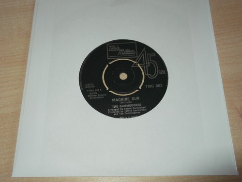 Commodores machine gun - machine,