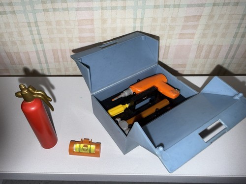 Vintage action man workshop - action,