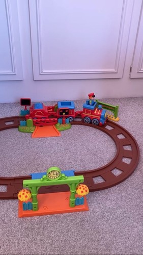 Happyland train set - happyland,