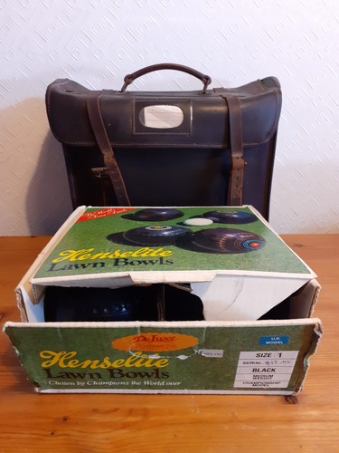 Set four henselite - set,