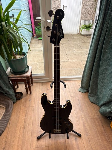 Fender aerodyne jazz bass - fender,