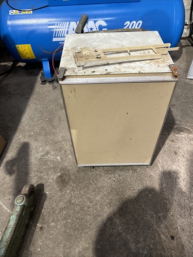 Gas 12v fridge retro camper - retro,