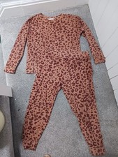 Ladies M&S Camel Mix Pygamas  day dreams duvet days label   Size L  Lounge Wear