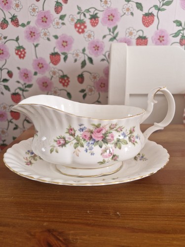 Royal albert moss rose gravy - albert,