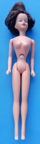 Vintage 1970s tressy doll - vintage,