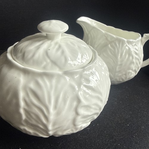 Wedgwood coalport - /,