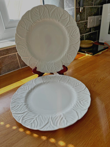 Wedgwood country ware 5 - ware, 10.5"