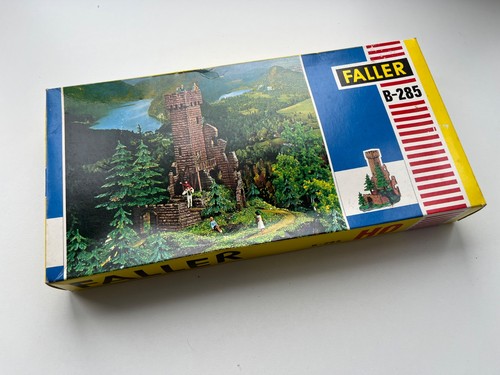 Faller b285 ruined castle - faller,