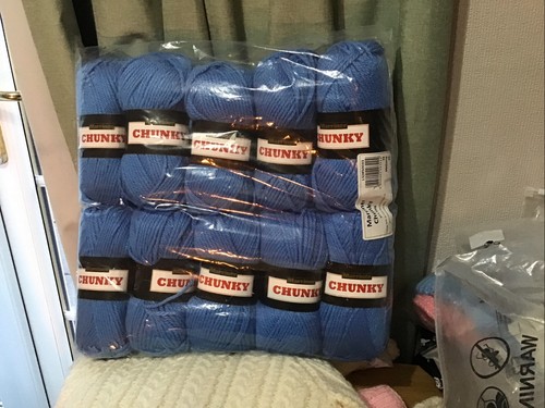 New 1000gblue chunkie knitting - new,