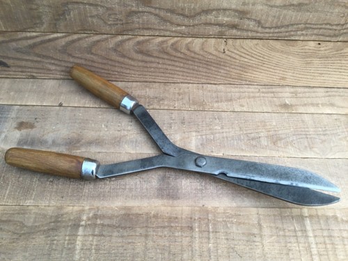 Vintage garden hedge - 20”,