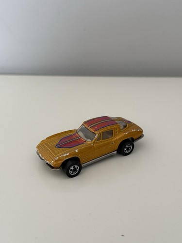 Hot wheels corvette - wheels, stingray