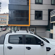 FORD RANGER LOCKABLE BLACK