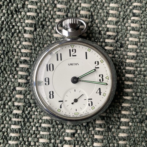 Smiths chromed gents hand wind - hand,