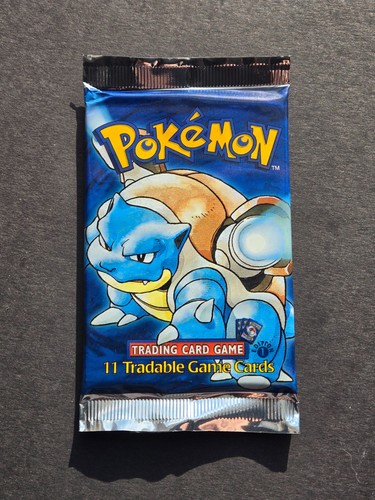 Pokemon 1st edition base set - pokemon,