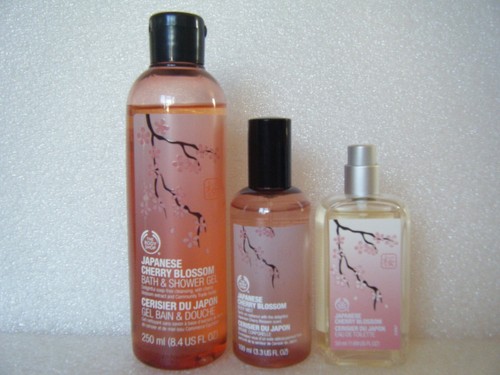 Body shop japanese cherry - ",