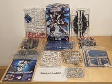 Strike Freedom Gundam 1/100 ZGMF-X20A Seed Destiny No 9 Model Figure Kit + Stand
