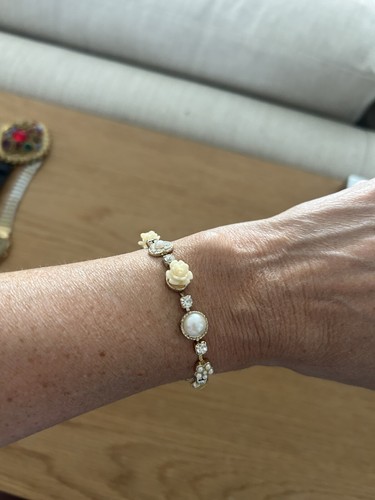 Roses and hearts bracelet - hearts,