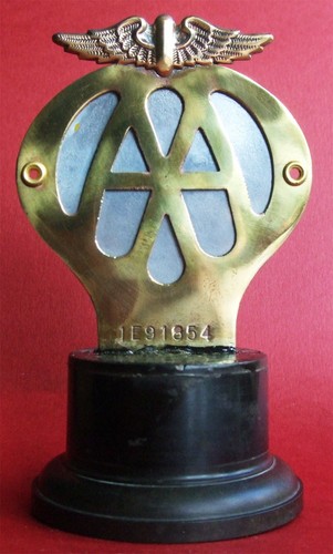 Vintage car badge aa - vintage,