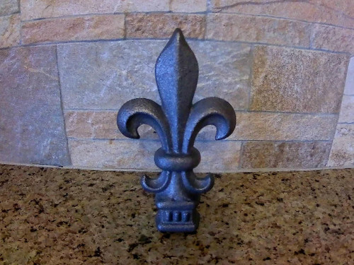 Cast iron fleur - cast, lis
